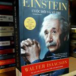 Einstein Cuộc Đời Và Vũ Trụ